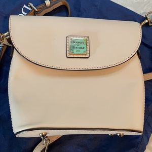 Dooney & Bourke crossbody bag
